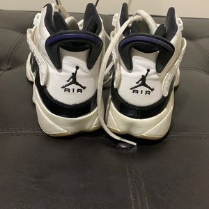 Air Jordan size 7 men